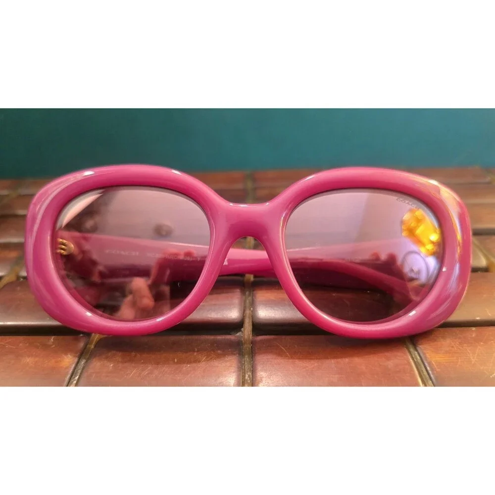Coach Pillow Tabby Oval Women's Sunglasses Milky Magenta CR609 2024